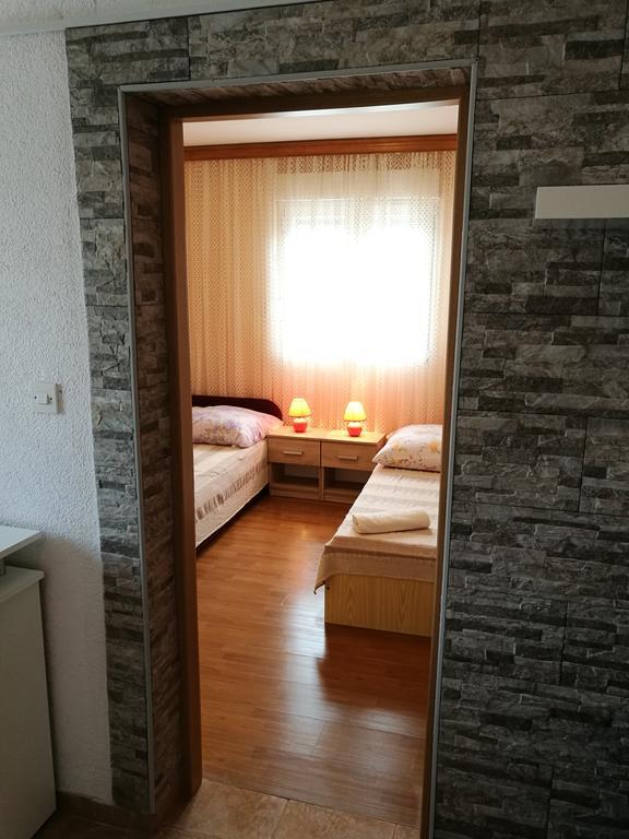 Apartments Ema ヴィル エクステリア 写真